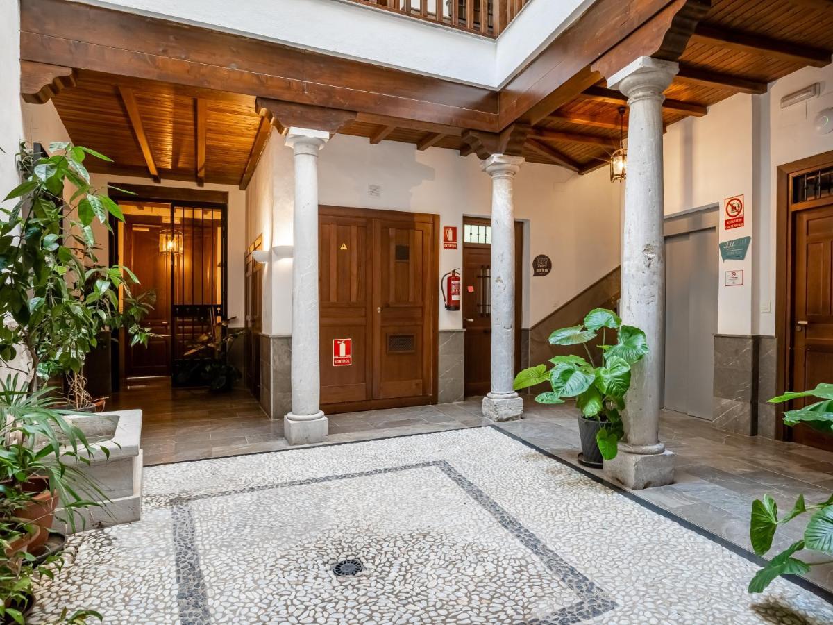 Limehome Granada Calle Santa Ana المظهر الخارجي الصورة